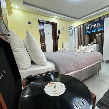 Ozer Hotel & Apartments Κωνσταντινούπολη Εξωτερικό φωτογραφία
